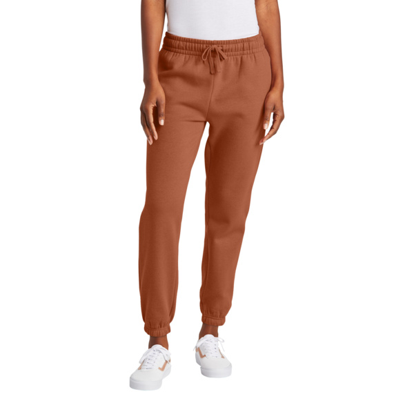 District Women's V.I.T. Fleece Sweatpant DT6110 Women's V.I.T. Fleece Sweatpant Thumbnail